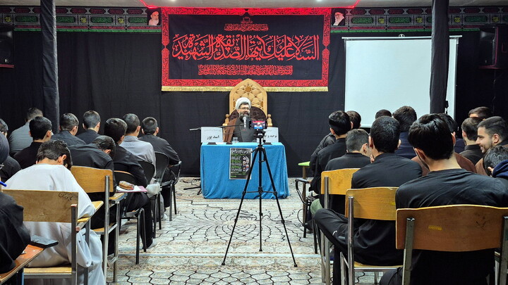 تصاویر/ دوره تخصصی و نشست‌های علمی فاطمیه پژوهی