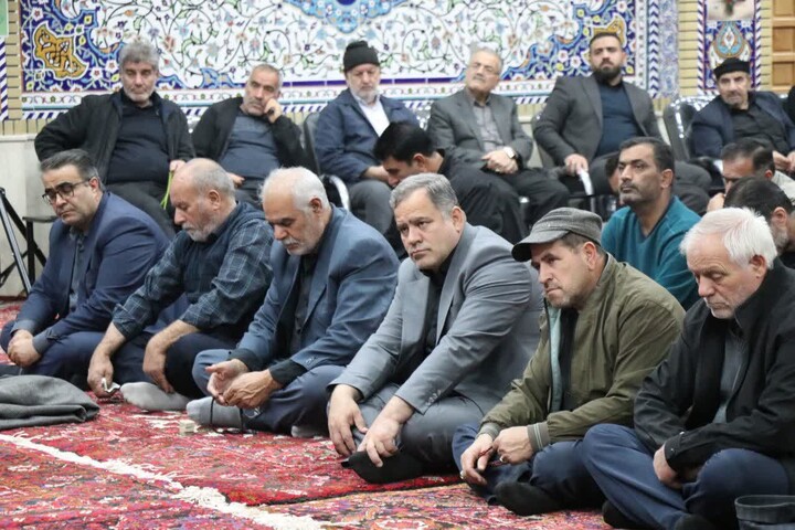 تصاویر | شب دوم عزاداری ایام فاطمیه در مسجد جامع حضرت صاحب الزمان(عج) جلفا