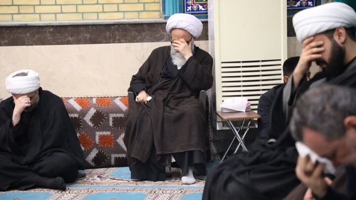 مراسم روضه ایام فاطمیه در مدرسه علمیه الغدیر اهواز