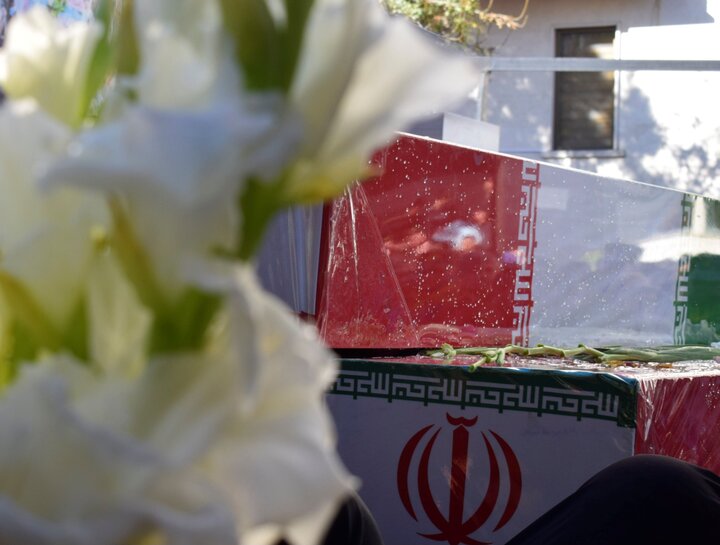 تصاویر/مراسم تشییع پیکرهای مطهر 3 شهید گمنام در شهر سنندج