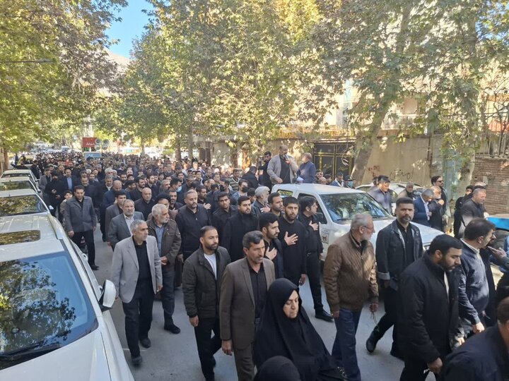 تصاویر/مراسم تشییع پیکر شهدای گمنام در خرم آباد