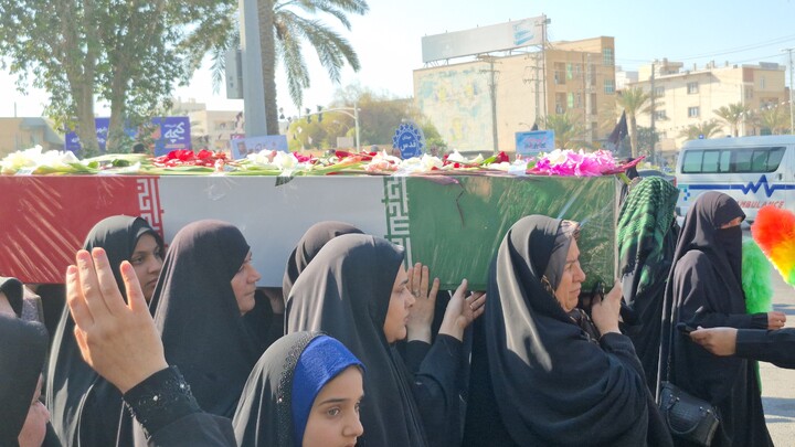 تصاویر/ تشییع باشکوه شهدا در بوشهر