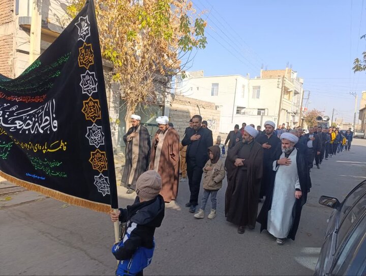 تصاویر/ عزاداری خیابانی در شهرستان باروق