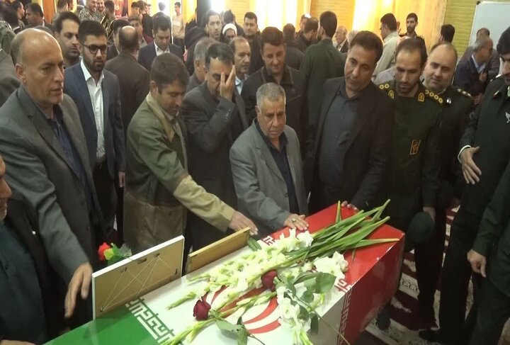تصاویر/برگزاری مراسم وداع با پیکر شهید گمنام در شهرستان بدره