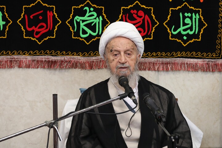 تصاویر/ مراسم عزاداری شهادت حضرت زهرا(س) در دفتر آیت الله العظمی مکارم شیرازی