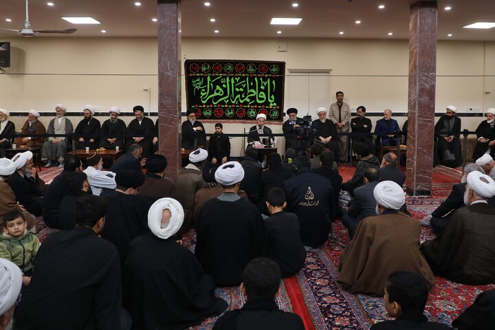 تصاویر/ مراسم عزاداری شهادت حضرت زهرا(س) در دفتر آیت الله العظمی مکارم شیرازی