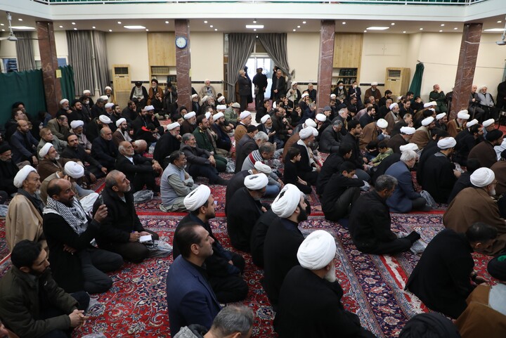 تصاویر/ مراسم عزاداری شهادت حضرت زهرا(س) در دفتر آیت الله العظمی مکارم شیرازی