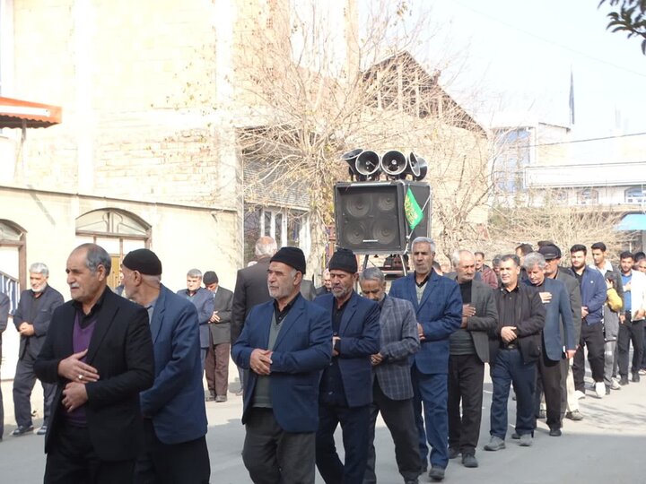 تصاویر/ عزاداری مردم شهرستان چهاربرج در روز شهاد حضرت زهرا (س)