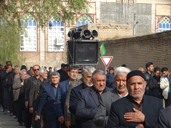 تصاویر/ عزاداری مردم شهرستان چهاربرج در روز شهاد حضرت زهرا (س)