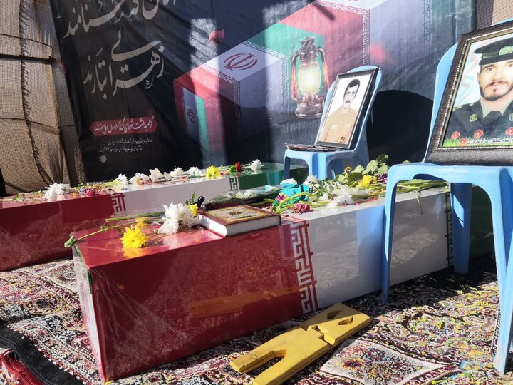 تصاویر/تشییع پیکر شهید گمنام در روستای تخم بلوط شهرستان هلیلان