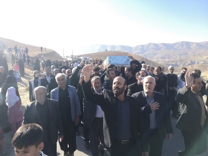 تصاویر/تشییع پیکر شهید گمنام در روستای تخم بلوط شهرستان هلیلان