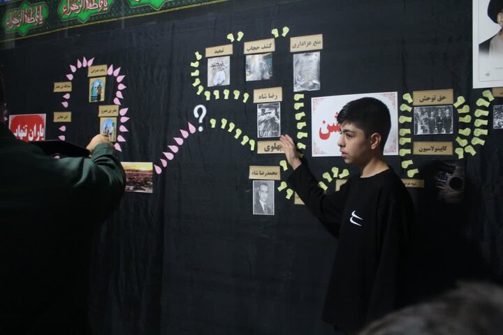 تصاویر/افتتاح نمایشگاه "نبرد ناتمام" در شهرستان قروه