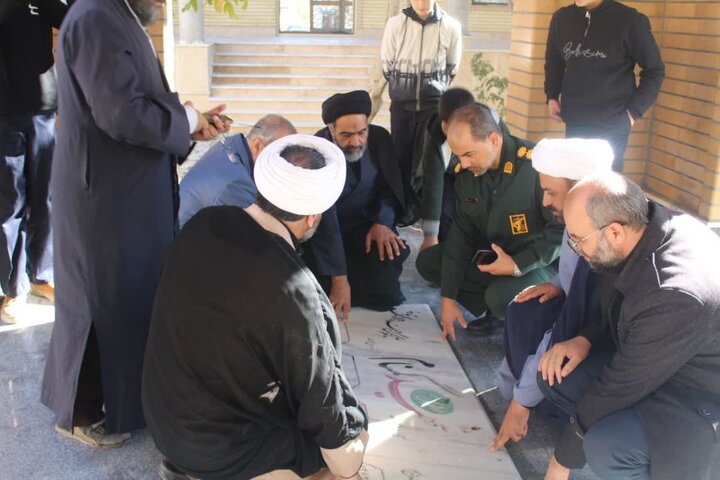 تصاویر/افتتاح نمایشگاه "نبرد ناتمام" در شهرستان قروه