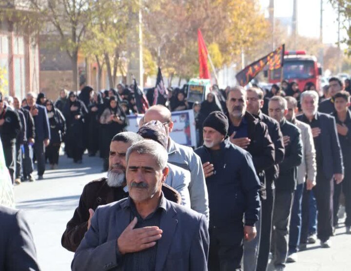 تصاویر/دسته عزاداری شهادت حضرت فاطمه زهرا (س) در قروه