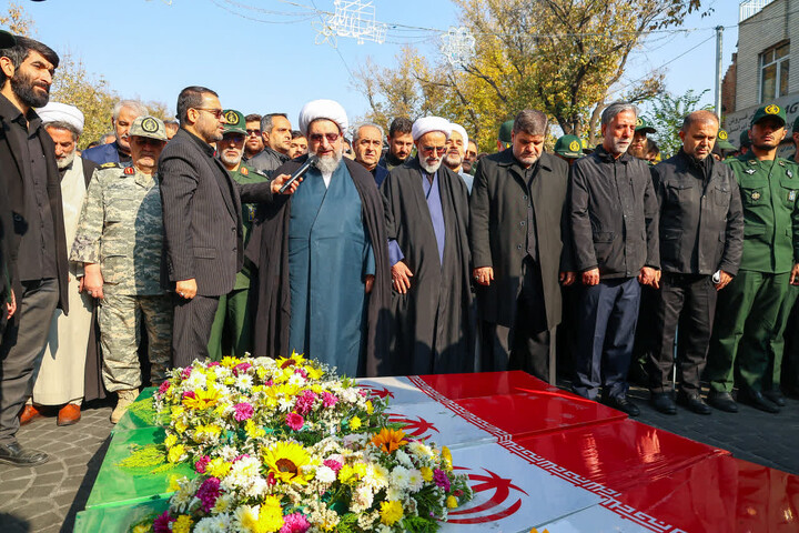 تشییع باشکوه پیکر مطهر شهدای گمنام در تبریز