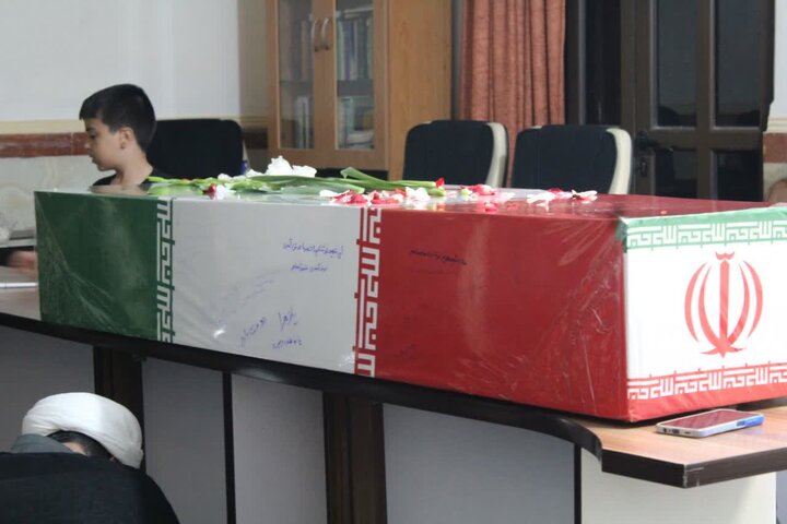 تصاویر/شب اول مراسم شهادت حضرت زهرا (س)در مدرسه علمیه امام صادق علیه السلام قروه