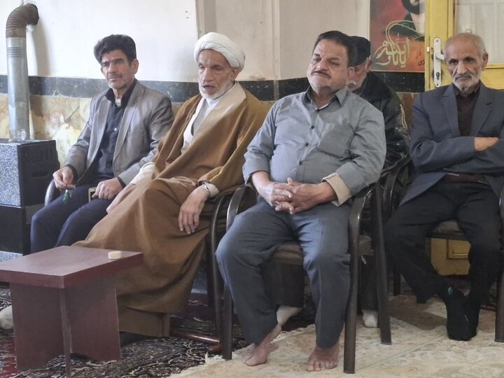 تصاویر/ مراسم عزاداری سالروز شهادت حضرت زهرا(س) درهفت امامزاده و مسجدقاضی آران و بیدگل