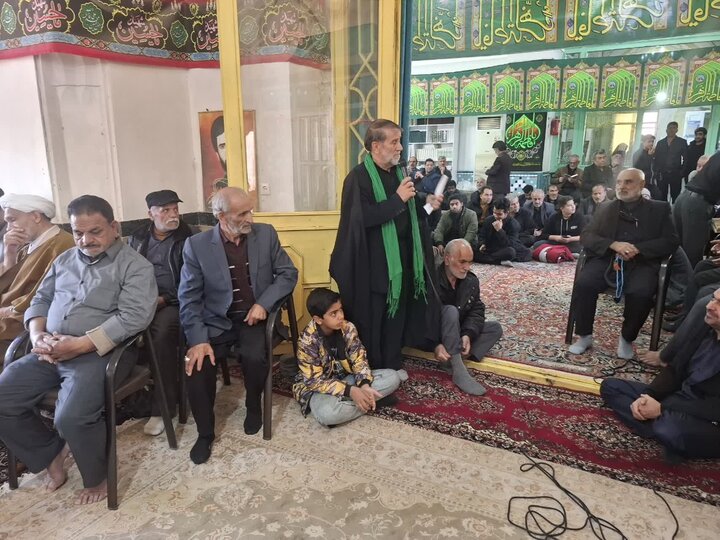 تصاویر/ مراسم عزاداری سالروز شهادت حضرت زهرا(س) درهفت امامزاده و مسجدقاضی آران و بیدگل