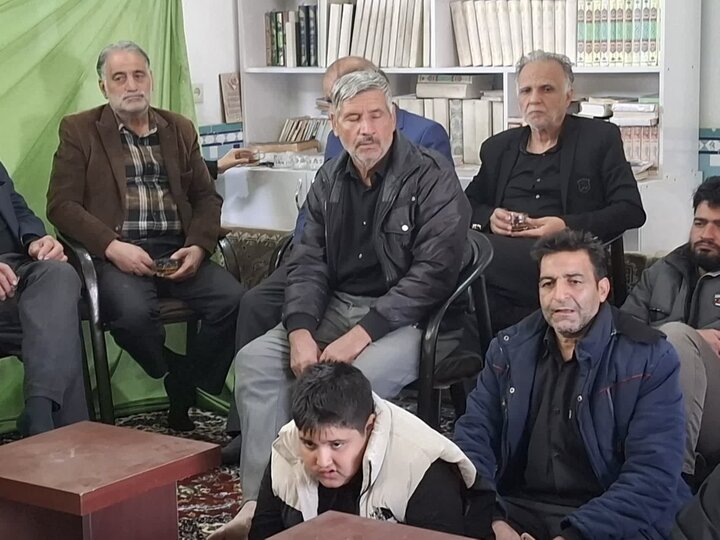 تصاویر/ مراسم عزاداری سالروز شهادت حضرت زهرا(س) درهفت امامزاده و مسجدقاضی آران و بیدگل