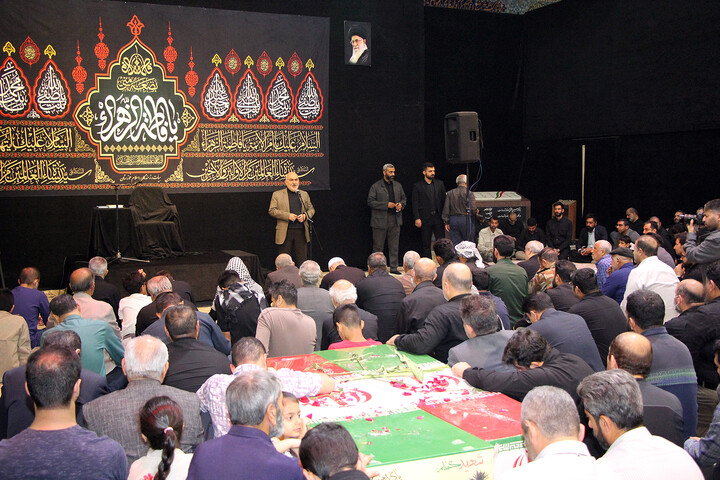 تشییع پیکر پاک هشت شهید گمنام دوران دفاع مقدس در اهواز 