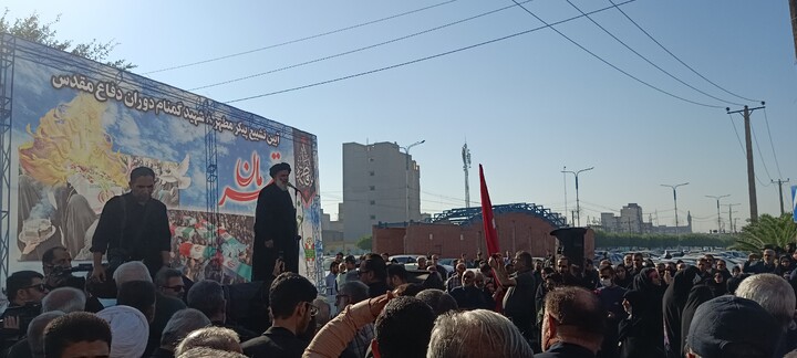 تشییع پیکر پاک هشت شهید گمنام دوران دفاع مقدس در اهواز 