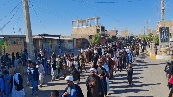 مراسم دسته‌روی هیئت‌های مذهبی شهرستان دلگان به مناسبت ایام شهادت حضرت فاطمه زهرا(س)