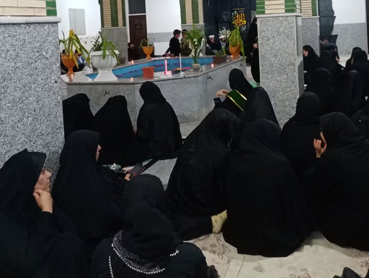 تصاویر/ طلاب مدارس علمیه خواهران استان کرمان در سوگ بانوی دوعالم