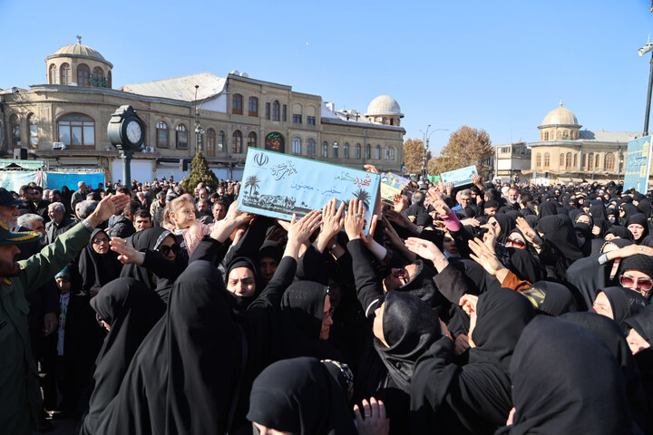 تصاویر / تشییع شهدای گمنامدر همدان