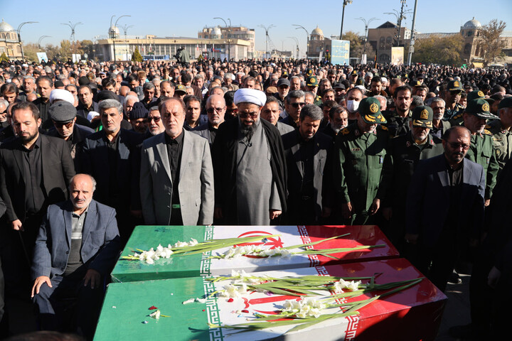 تصاویر / تشییع شهدای گمنامدر همدان