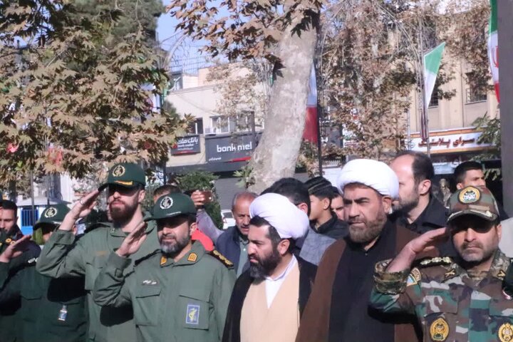 تصاویر / تشییع شهدای گمنام توسط مردم استان قزوین