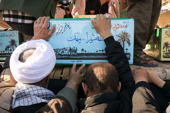 تصاویر/ تشییع پیکر مطهر شهدای گمنام در قم-2