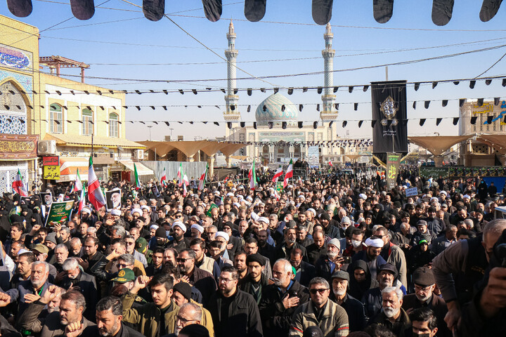 تصاویر/ تشییع پیکر مطهر شهدای گمنام در قم-2