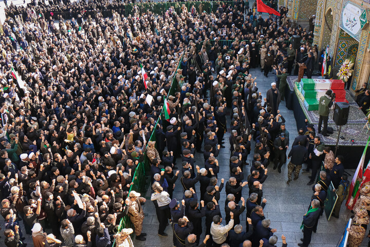 تصاویر/ تشییع پیکر مطهر شهدای گمنام در قم-2