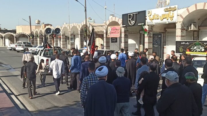 تصاویر/ حرکت دسته‌جات عزاداری در خارگ