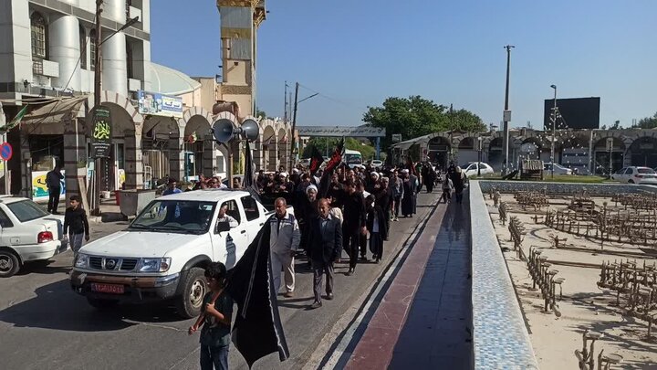 تصاویر/ حرکت دسته‌جات عزاداری در خارگ