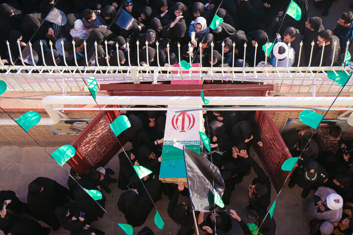 تصاویر/ تدفین شهید گمنام در مدسه علمیه آمنه