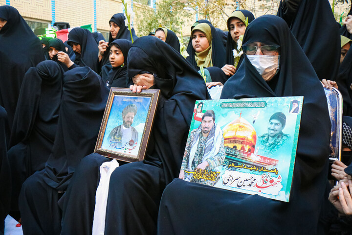 تصاویر/ تدفین شهید گمنام در مدسه علمیه آمنه