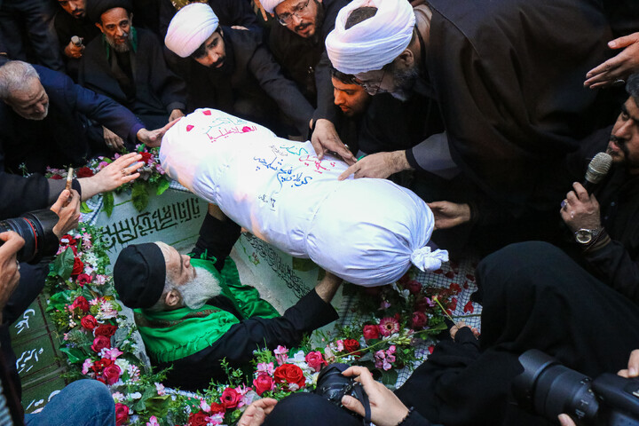 تصاویر/ تدفین شهید گمنام در مدسه علمیه آمنه