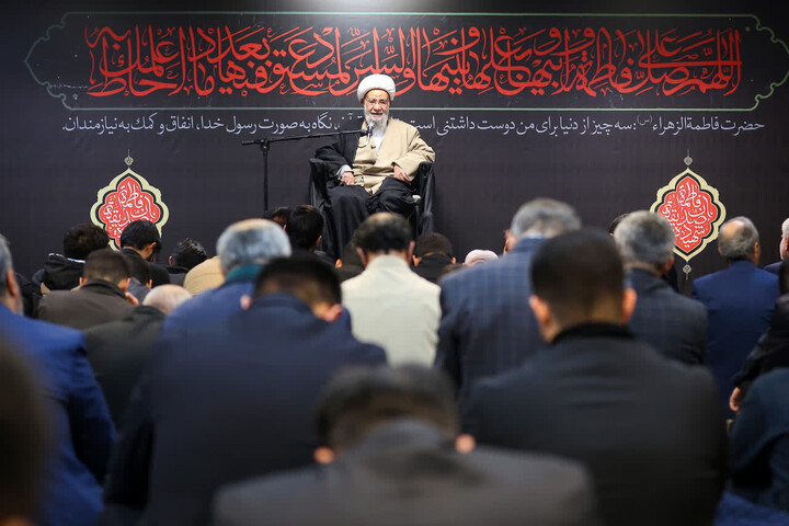 تصاویر/ دومین روز مراسم عزاداری در دفنر نماینده ولی فقیه در آذربایجان شرقی