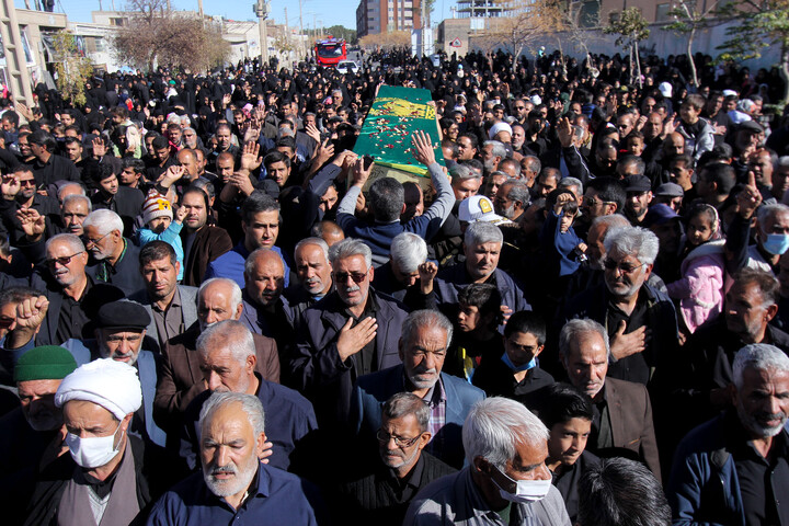 تصاویر| تدفین شهید گمنام در مرکز توانبخشی علی اکبر(ع) بیرجند