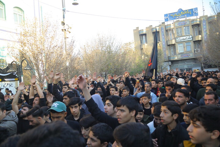 تصاویر / مراسم عزاداری روز شهادت حضرت زهرا (س) در حرم حضرت معصومه (س)