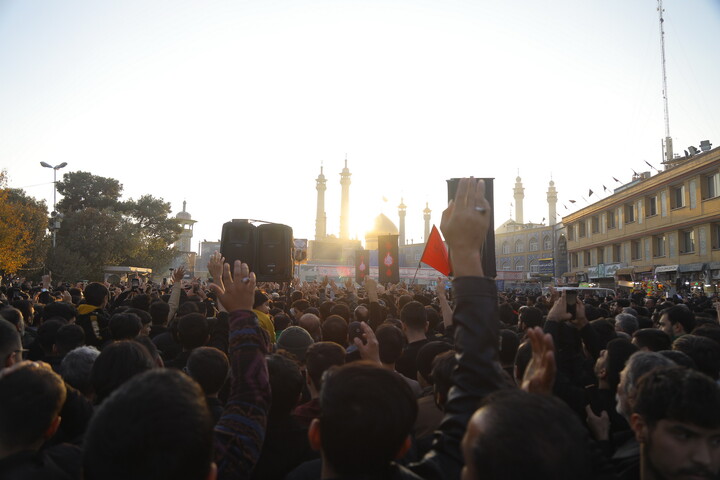 تصاویر / مراسم عزاداری روز شهادت حضرت زهرا (س) در حرم حضرت معصومه (س)