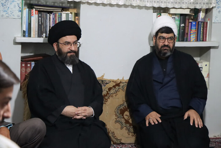 تصاویر | دیدار نماینده ولی فقیه در زنجان با خانواده شهدای اقتدار ابهر