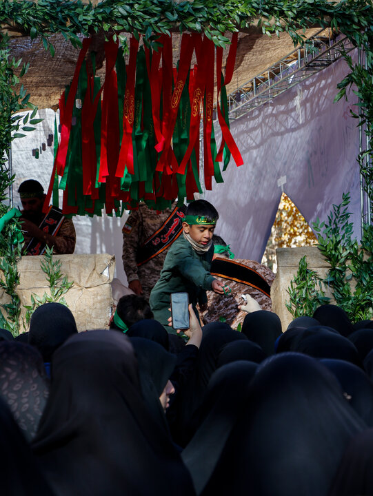 تشییع و خاکسپاری شهدای گمنام در شهرکرد