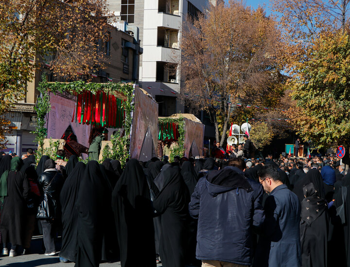 تشییع و خاکسپاری شهدای گمنام در شهرکرد