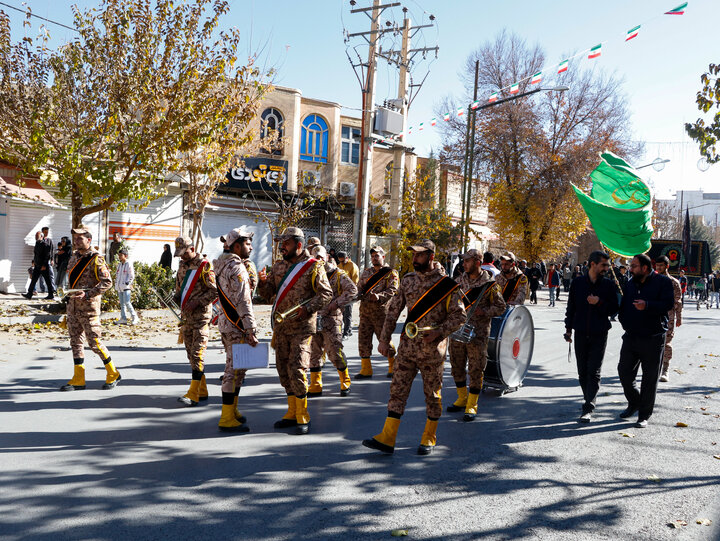 تشییع و خاکسپاری شهدای گمنام در شهرکرد