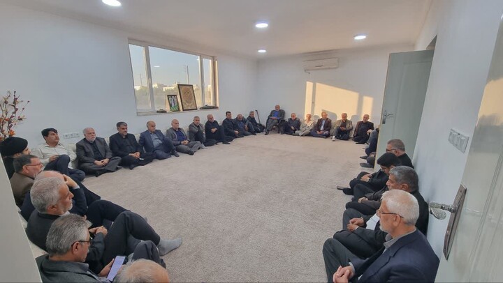 تصاویر/ سوگواری مردم گناوه در ماتم حضرت صدیقه طاهره(س)