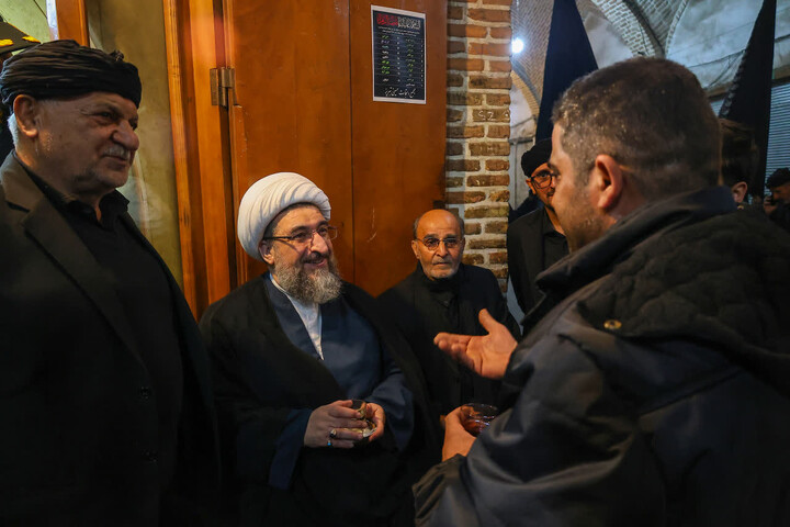 تصاویر |  عزاداری دستجات حسینی در بازار بزرگ تبریز