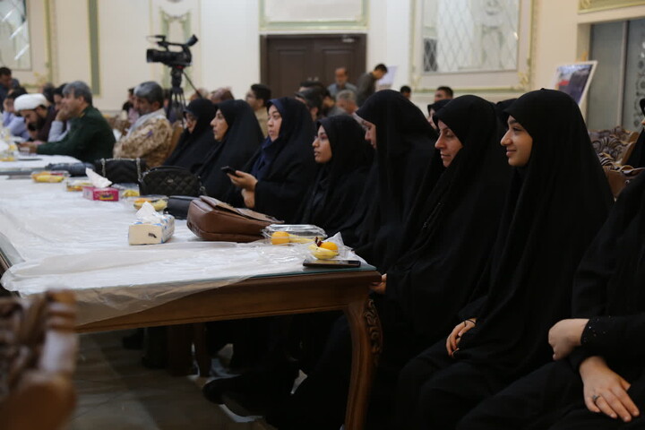 تصاویر/ همایش تجلیل از فعالان جبهه فرهنگی بوشهر