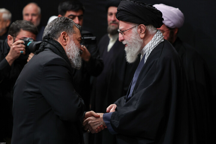 تصاویر/ مراسم عزاداری شام شهادت حضرت فاطمةالزهرا (سلام‌الله‌علیها) در حسینیه امام خمینی(ره)